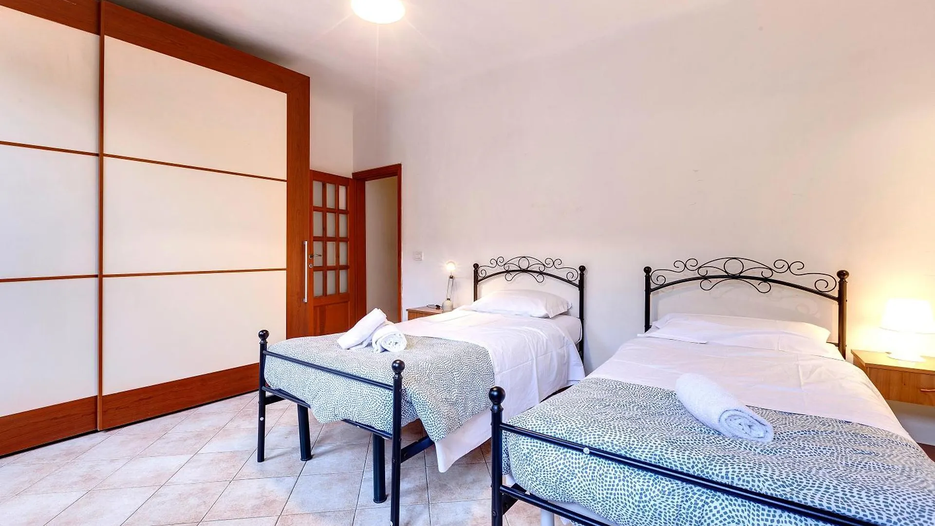 Apartamento Faenza 65 Florencia Italia